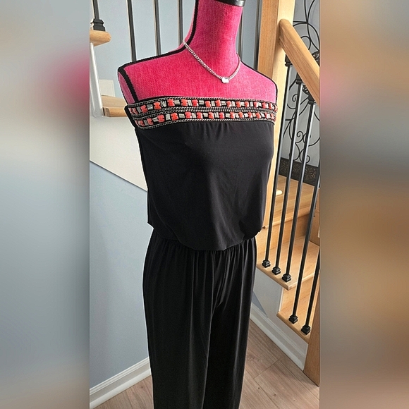 CACHE Black Embroidered Jumpsuit -‎ Large - NWT - Picture 1 of 10